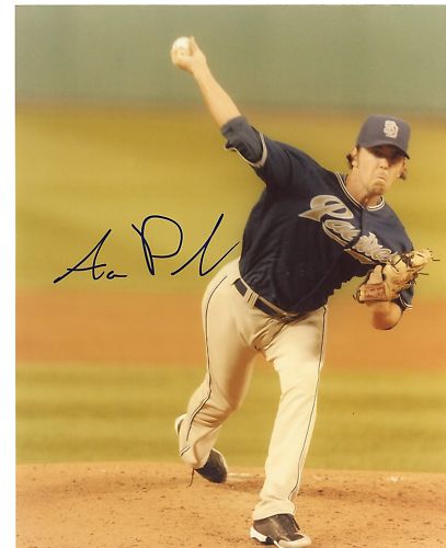 AARON POREDA  SAN DIEGO  PADRES  SIGNED 8X10  PHOTO