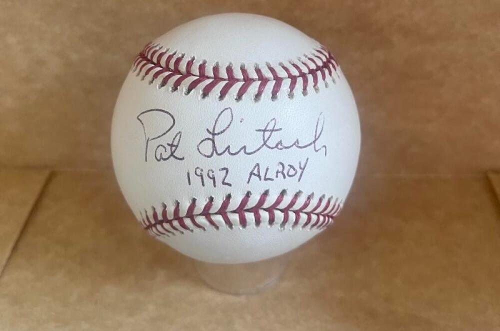 PAT LISTACH 1992 AL ROY SIGNED AUTOGRAPHED M.L. EXPOS BALL BECKETT AUTH