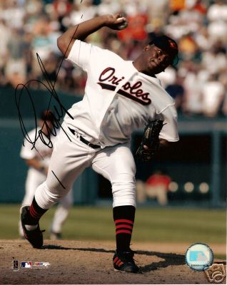 JORGE  JULIO    BALTIMORE  ORIOLES SIGNED 8X10
