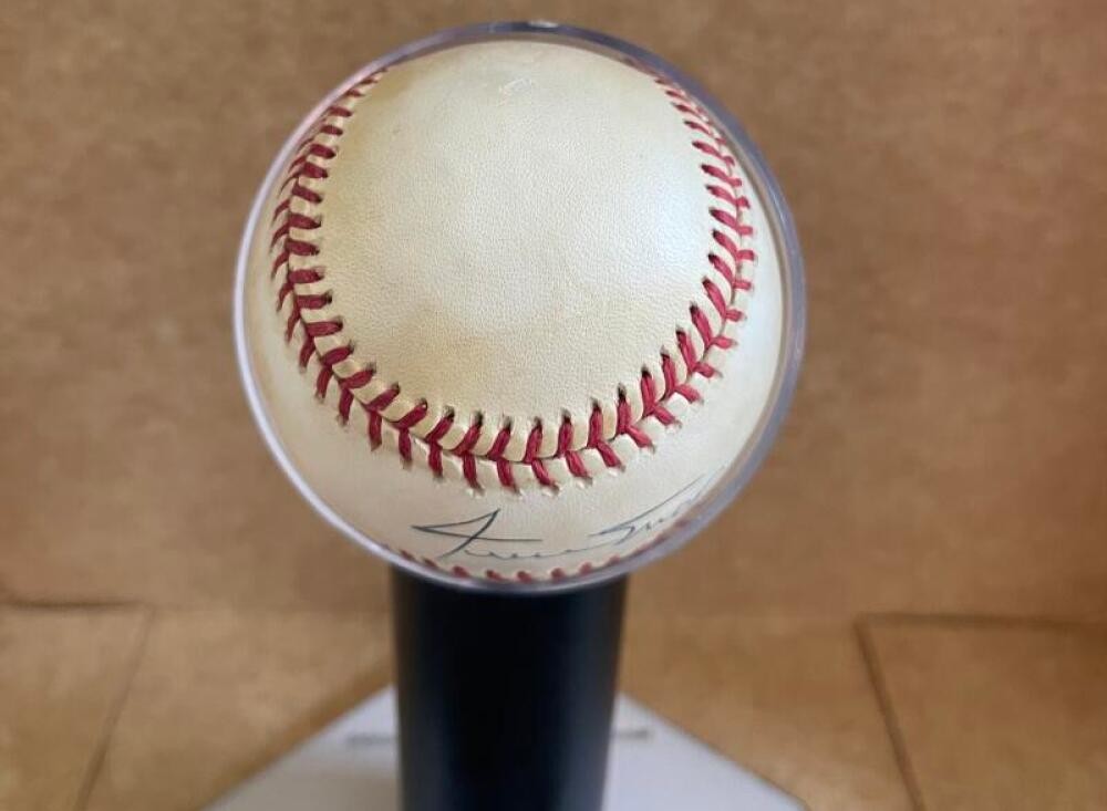 WILLIE MAYS GIANTS/METS SIGNED AUTO N.L. BASEBALL BAS LOA 