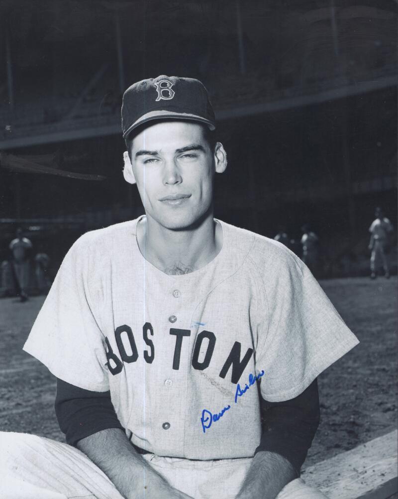 DICK SISLER RED SOX  SIGNED AUTOGRAPHED 8X10 PHOTO W/ COA
