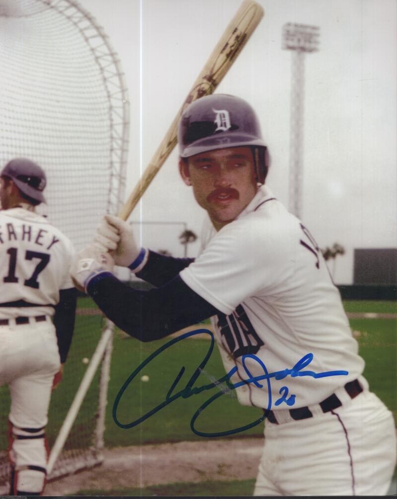 HOWARD JOHNSON  TIGERS SIGNED AUTOGRAPHED 8X10 PHOTO W/ COA