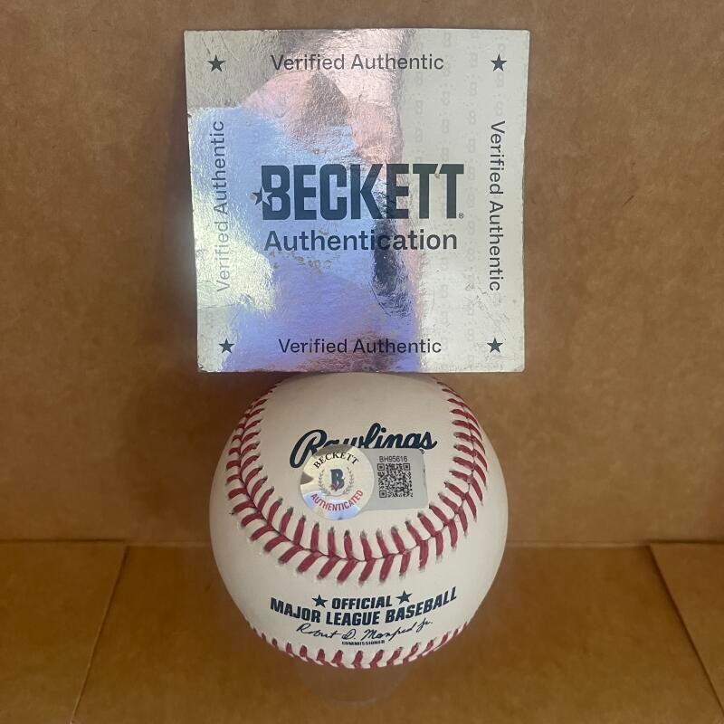 LATROY HAWKINS ROCKIES/TEINS FULL NAME SIGNED AUTO M.L. BASEBALL BECKETT AUTH