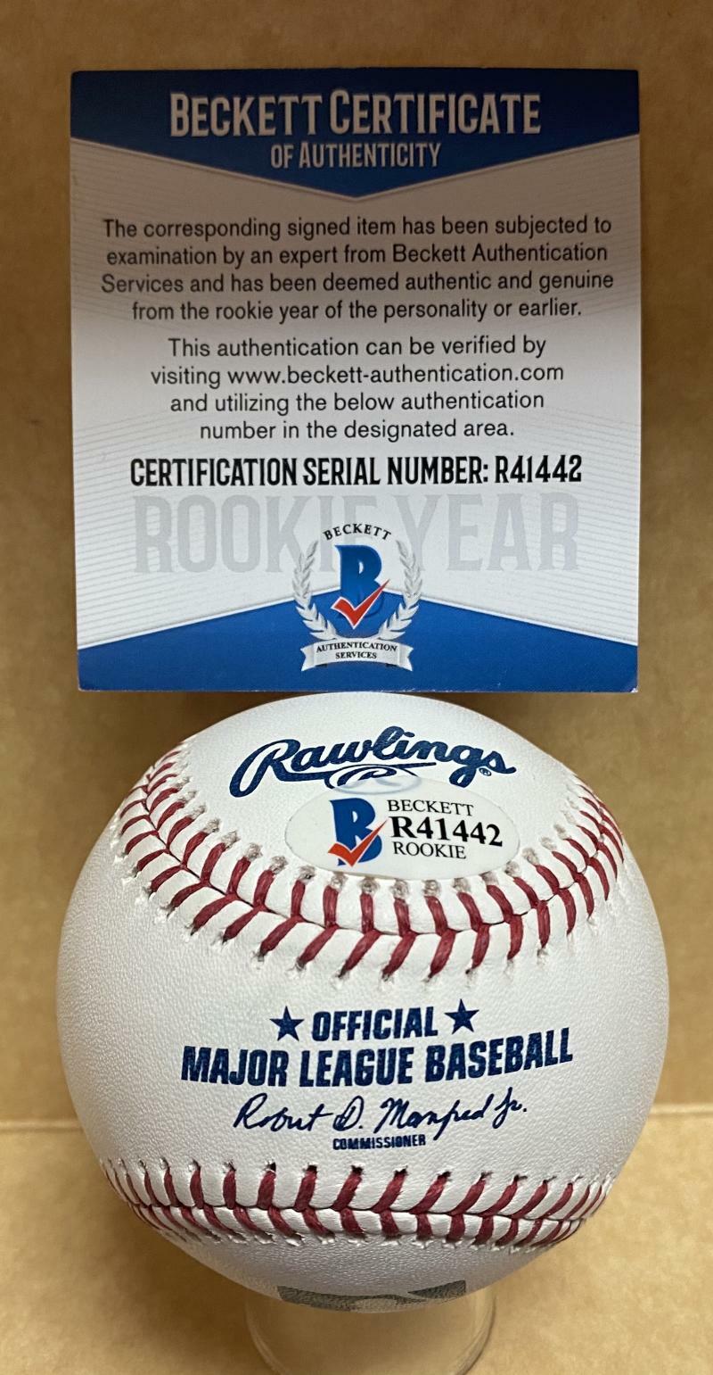 JARED OLIVA PITTSBURGH PIRATES ROOKIE YEAR SIGNED M.L. BASEBALL BECKETT R41443