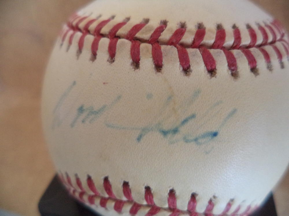 WOODIE HELD YANKEES/SENATORS RARE DECEASED SIGNED A.L. BASEBALL BECKETT C95211