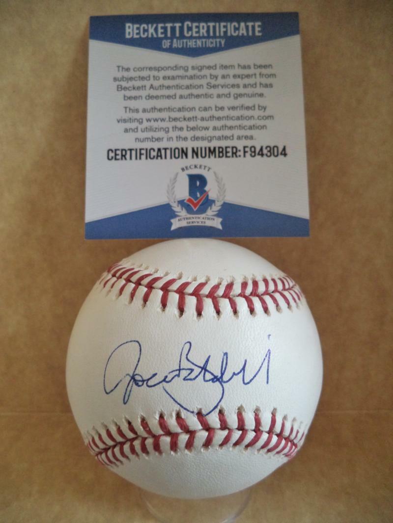 ROCCO BALDELLI TWINS MANAGER SIGNED AUTOGRAPHED M.L. BASEBALL BECKETT F94304
