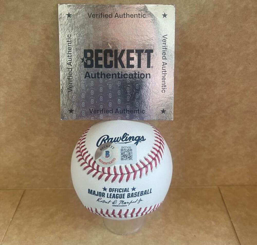 JOHN SMOLTZ BRAVES HOF 15 SIGNED AUTOGRAPHED M.L. BASEBALL BECKETT AUTH