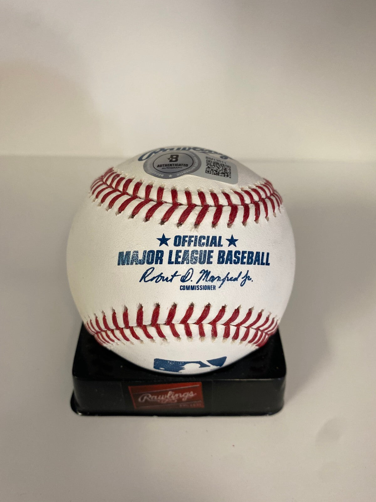 JACK AKER PILOTS/A'S SIGNED AUTOGRAPHED M.L. BASEBALL BECKETT AUTHENTICATED *