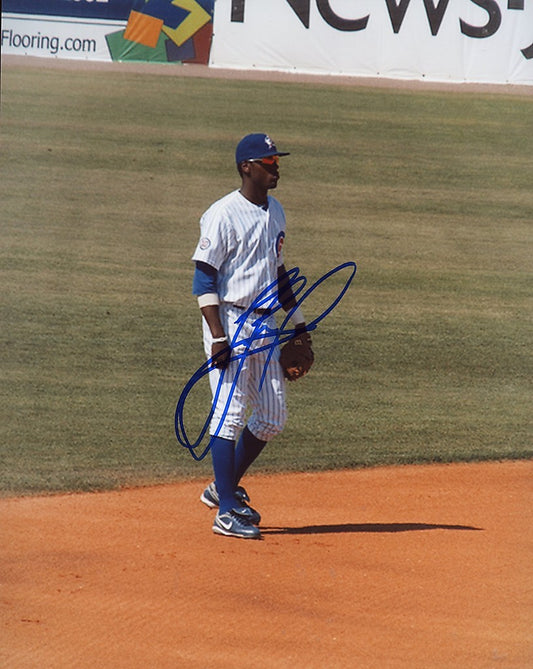 JUNIOR  LAKE  CHICAGO  CUBS     SIGNED 8X10 PHOTO