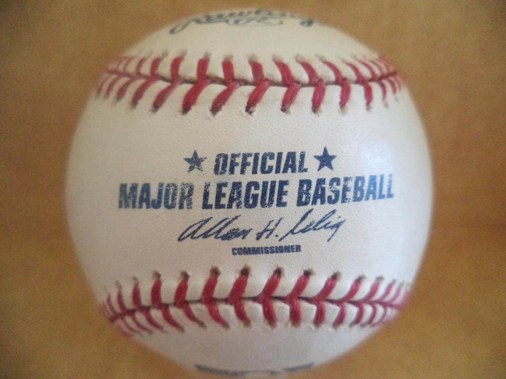 AUSTIN MEADOWS PITTSBURGH PIRATES SIGNED AUTOGRAPHED M.L. BASEBALL W/COA A