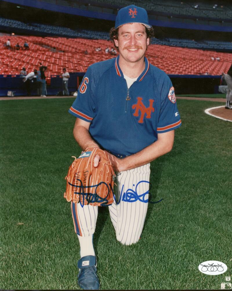 FRANK VIOLA  NEW YORK METS  SIGNED AUTOGRAPHED 8X10 PHOTO JSA SOA