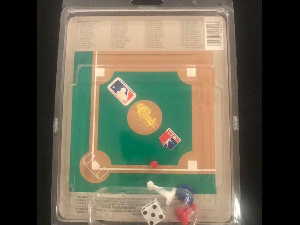 CLASSIC MAJOR LEAGUE BOARD GAME 50 STAR CARDS 