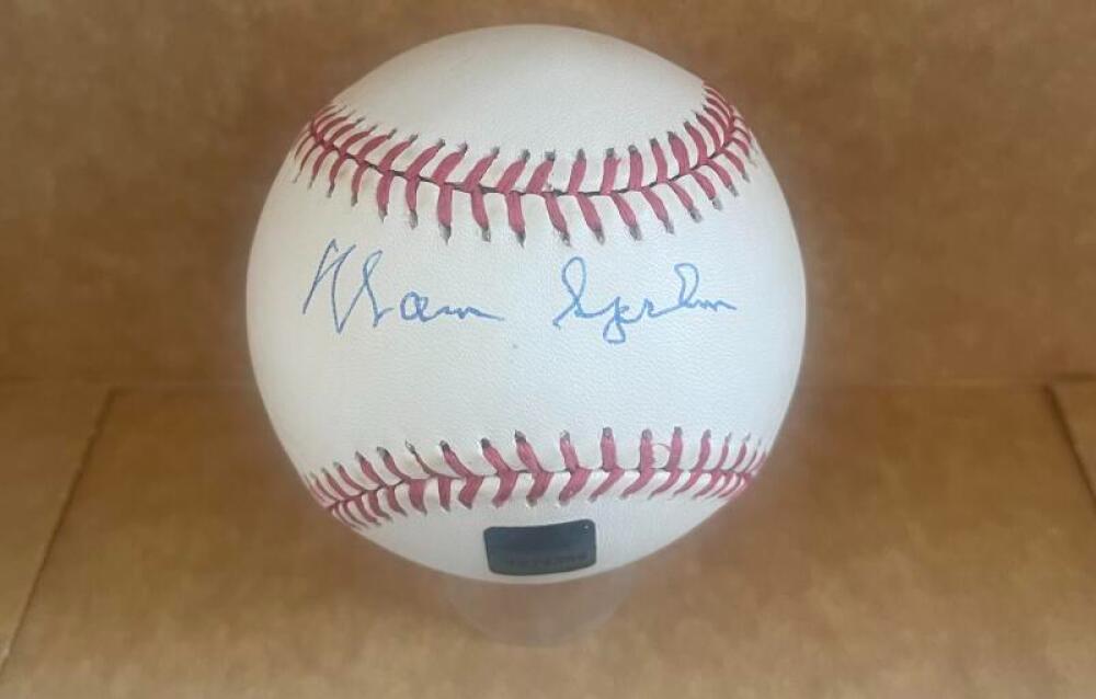 WARREN SPAHN BRAVES TOPPS RESERVE 2001 SIGNED AUTO M.L. BASEBALL 