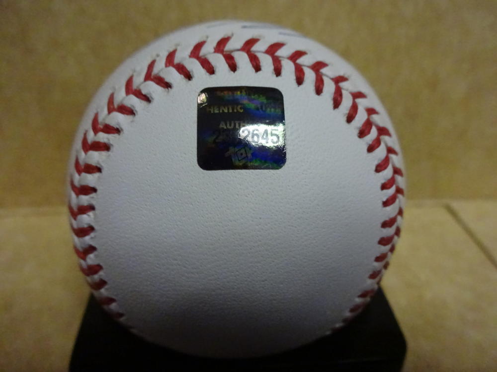 DAVID KRYNZEL  MILWAUKEE BREWERS TOPPS HOLOGRAM SIGNED M.L. BASEBALL W/COA