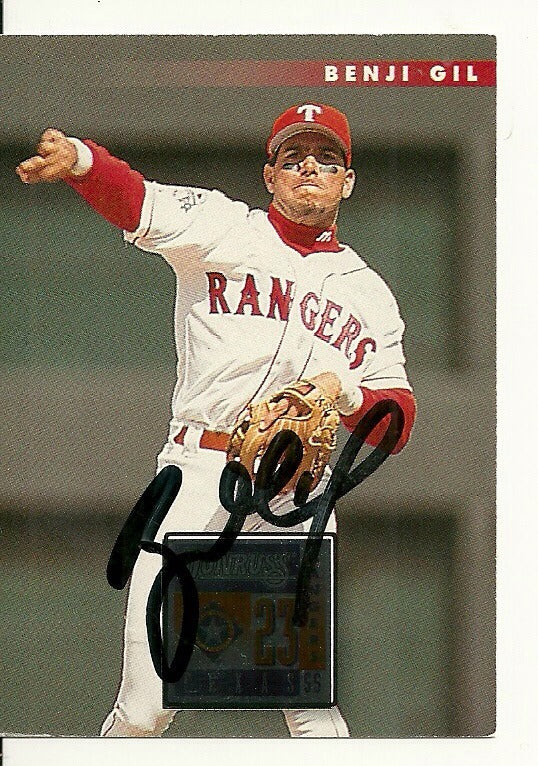 BENJI GIL TEXAS RANGERS SIGNED AUTO 1995 DONRUSS CARD #223 W/COA