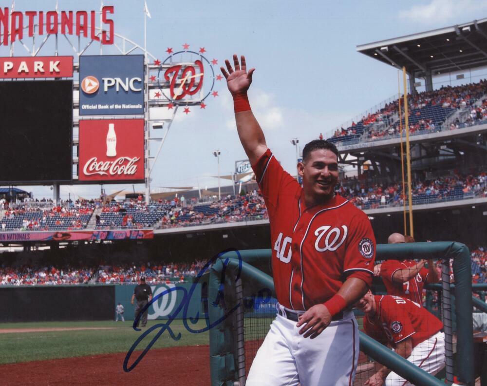 WILSON RAMOS WASHINGTON NATIONALS SIGNED AUTOGRAPHED 8X10 PHOTO W/ COA