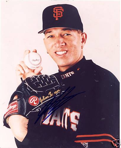 JULIAN TAVAREZ SAN FRANCISCO GIANTS SIGNED 8X10 PHOTO