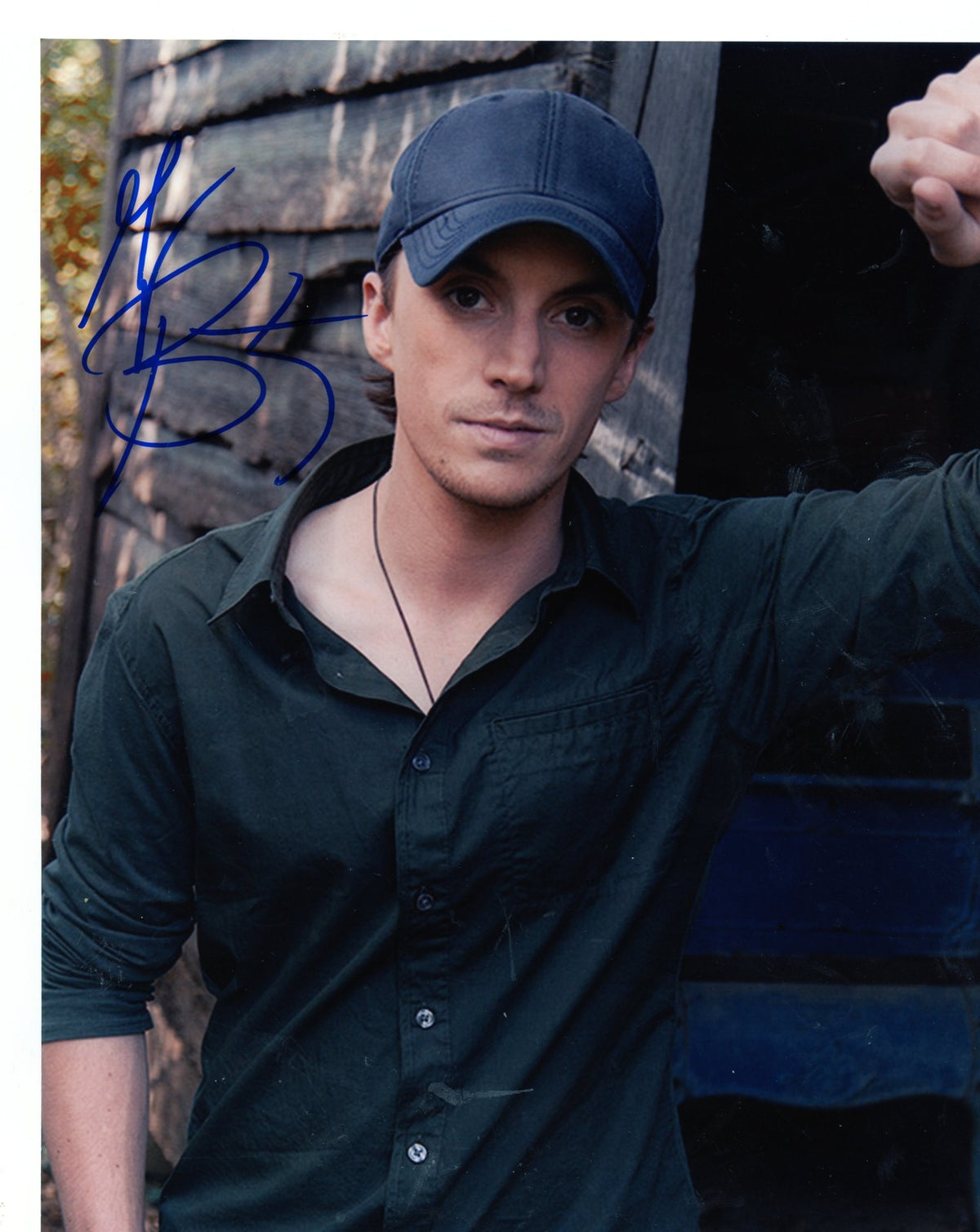 GREG  BATES  COUNTRY   SINGER   SIGNED  AUTOGRAPHED 8X10  PHOTO