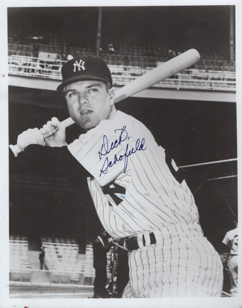 DICK SCHOFIELD YANKEES SIGNED AUTOGRAPHED 8X10 PHOTO W/ COA
