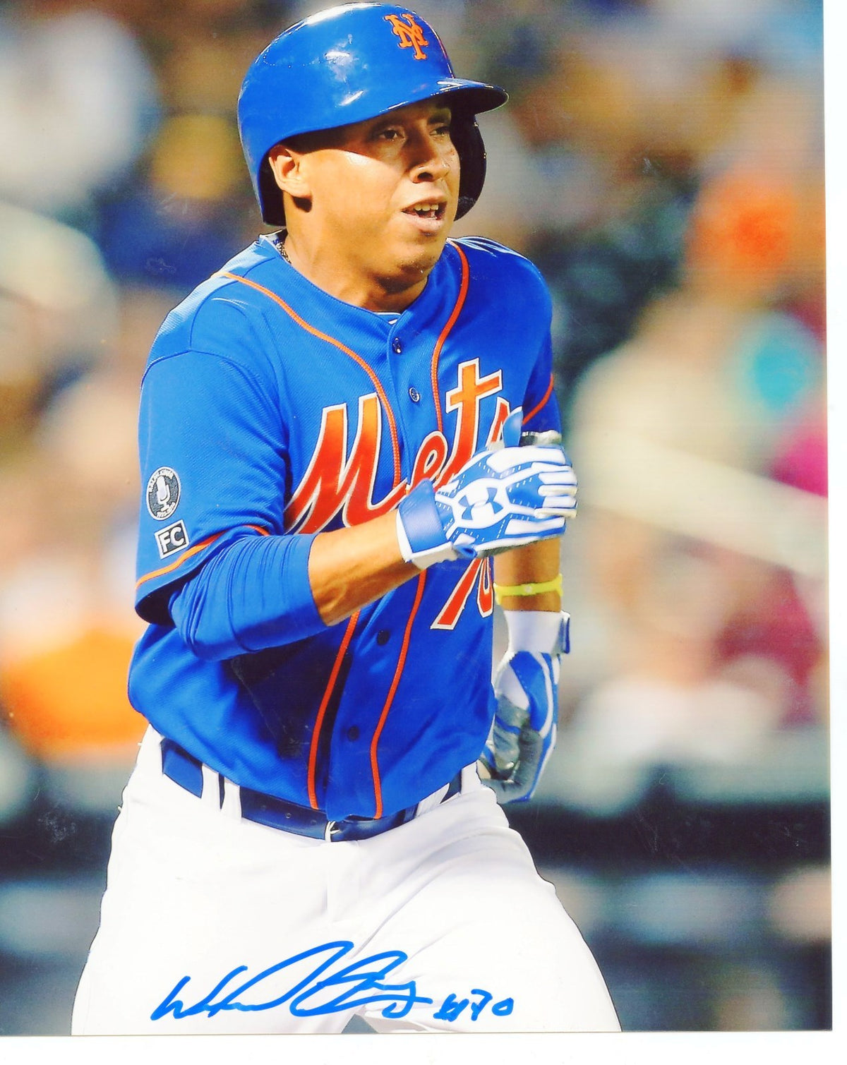 WILFREDO  TOVAR    RUNNING  NEW YORK  METS    AUTOGRAPHED    SIGNED  8X10  PHOTO
