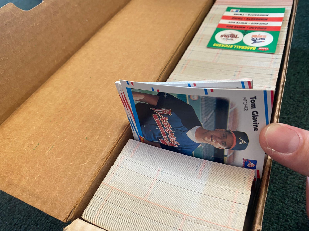 1988 FLEER BASEBALL CARDS COMPLETE SET VINTAGE TOM GLAVINE EDGAR MARTINEZ RC!!!