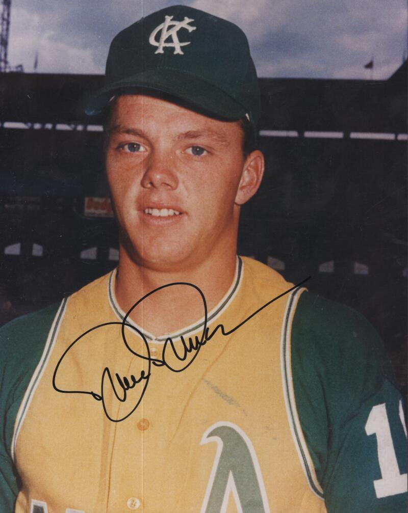 DAVE DUNCAN OAKLAND A'S SIGNED AUTOGRAPHED 8X10 PHOTO W/ COA