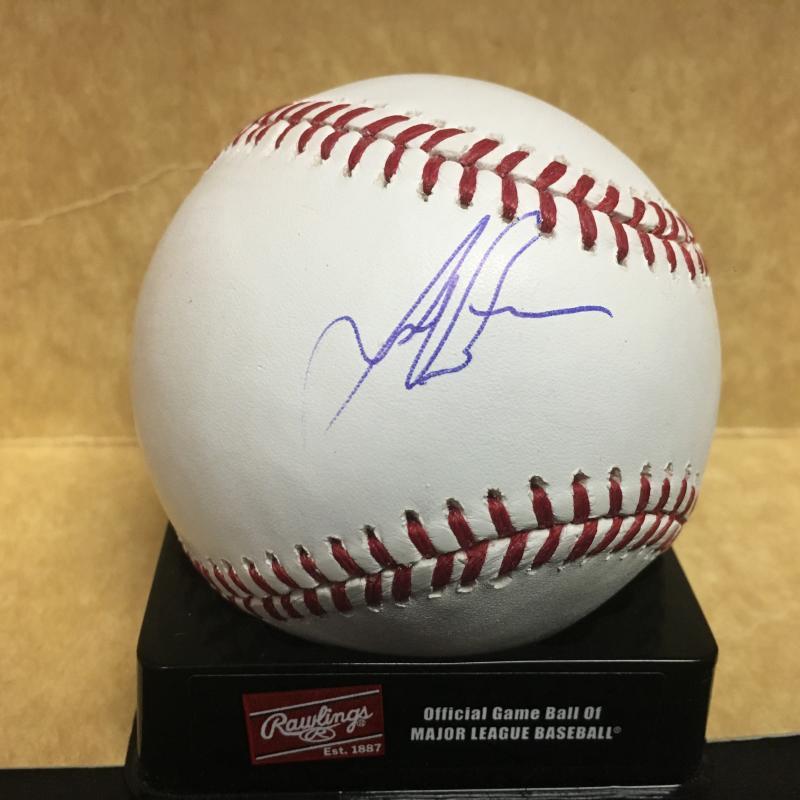 JUAN DURAN CINCINNATI REDS M.L. SIGNED BASEBALL W/COA