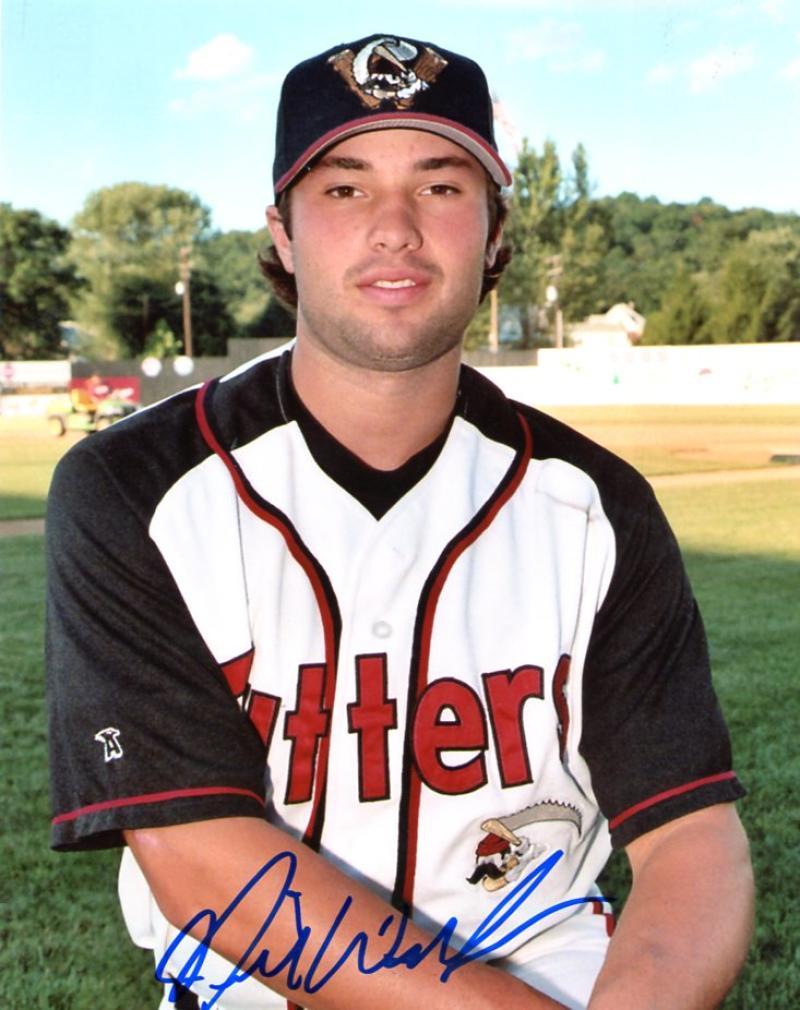 NEIL WALKER PITTSBURGH PIRATES HICKORY SIGNED AUTOGRAPHED 8X10 PHOTO W/COA