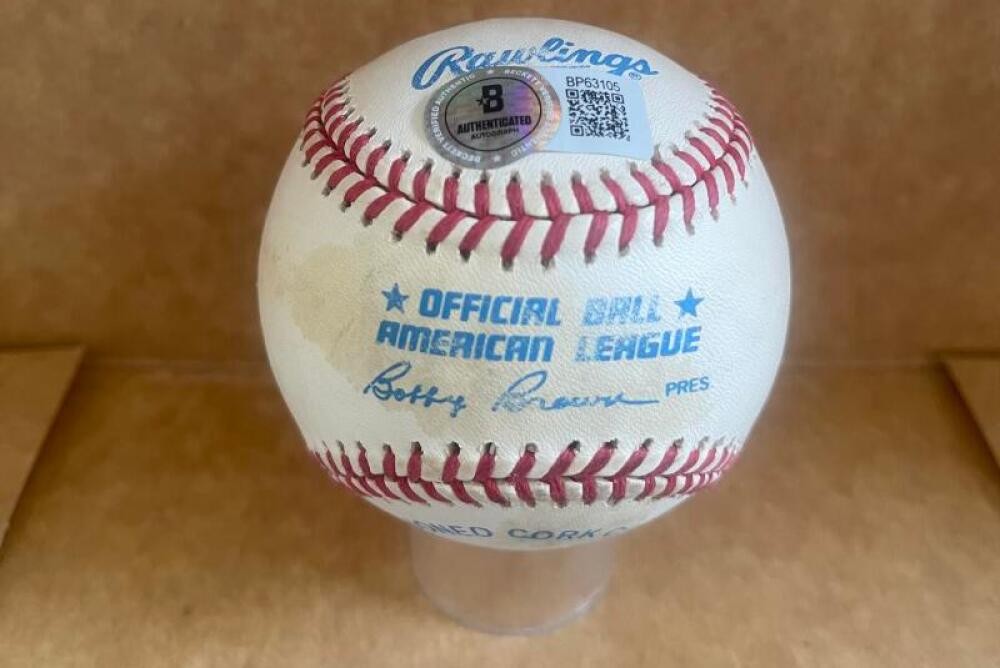 KEN GRIFFEY JR. MARINERS  SIGNED AUTOGRAPHED A.L. BASEBALL BECKETT AUTH