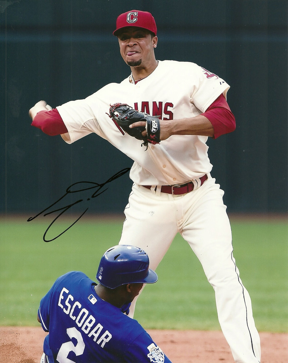 JUAN DIAZ CLEVELAND INDIANS SIGNED AUTOGRAPHED 8x10 PHOTO W/COA INFIELD