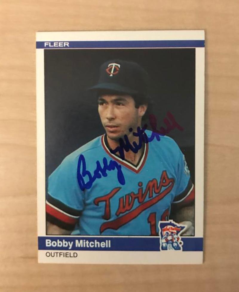 BOBBY MITCHELL MINNESOTA TWINS SIGNED AUTOGRAPHED 1984 FLEER CARD #571 W/COA 
