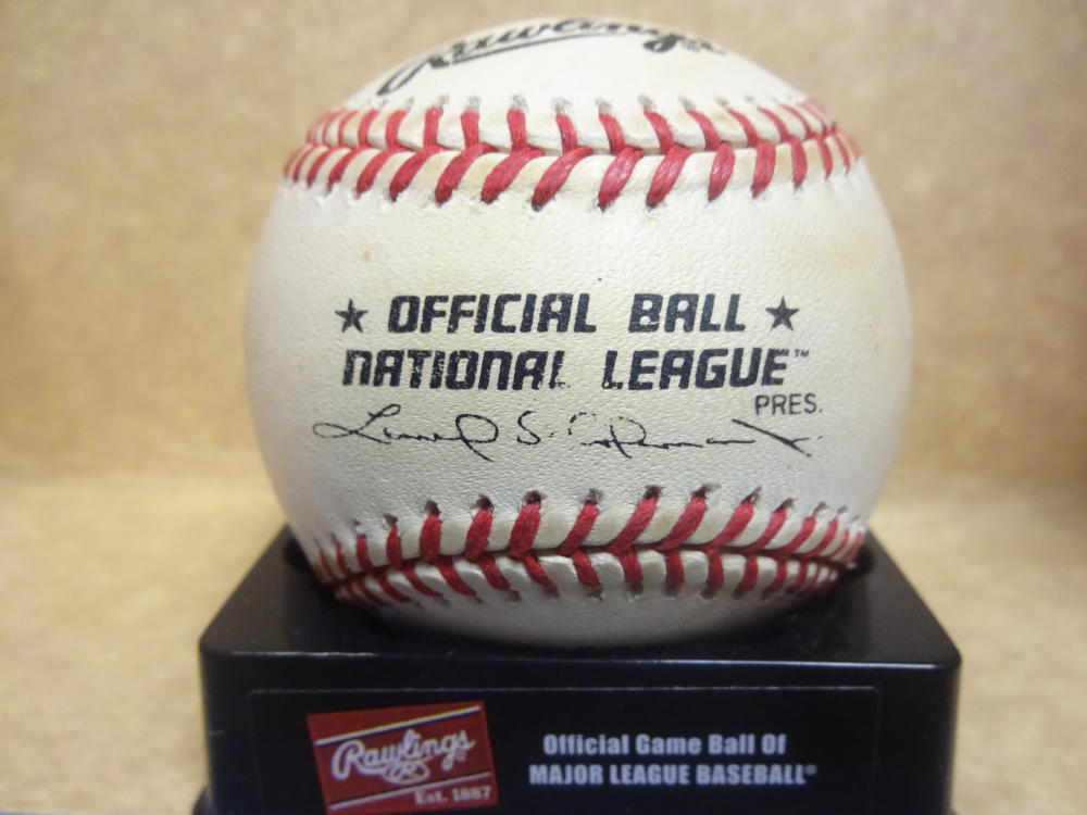 DANIEL GARIBAY MEXICO CHICAGO CUBS RARE SIGNED M.L BASEBALL W/COA