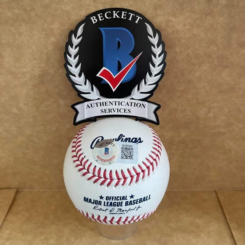 KENTA MAEDA TWINS SIGNED AUTOGRAPHED M.L. BASEBALL BECKETT AUTHENTICATED