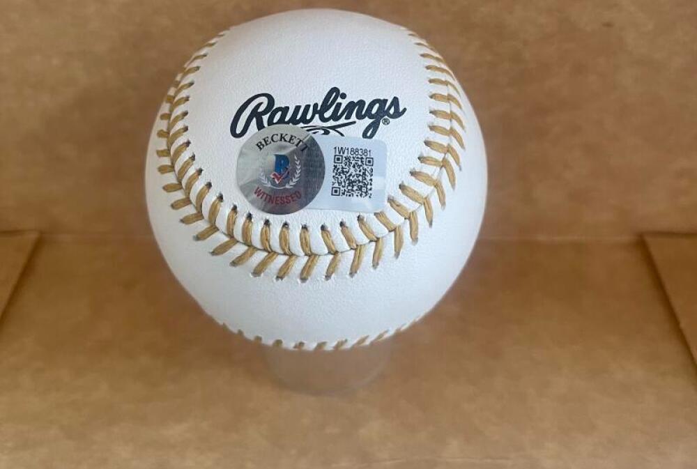 ADOLIS GARCIA RANGERS SIGNED AUTOGRAPHED GOLD GLOVE BASEBALL  BECKETT AUTH 