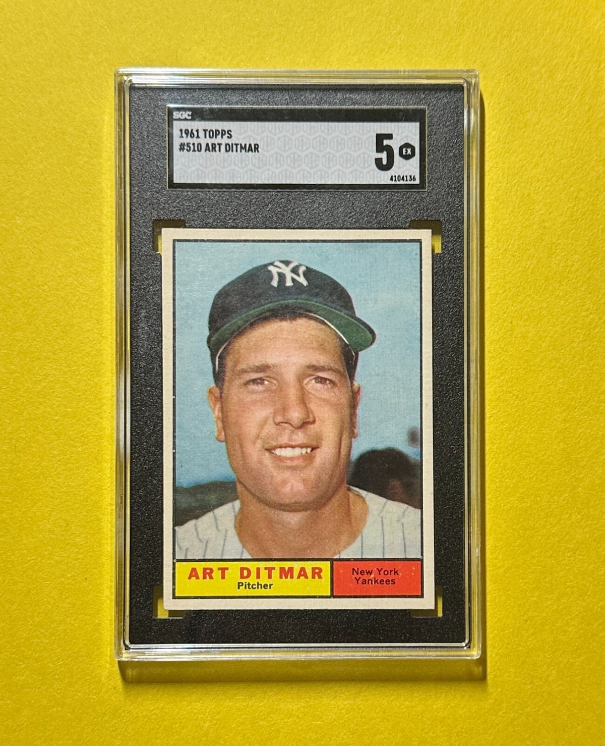 1961 TOPPS ART DITMAR #510 SGC EX 5 YANKEES