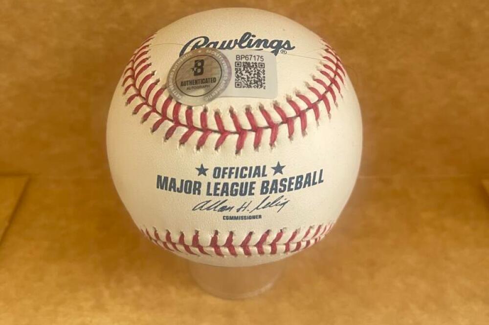 MARTIN PRADO BRAVES/MARLINS  SIGNED AUTOGRAPHED M.L. BASEBALL BECKETT AUTH