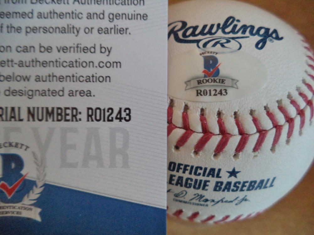 MCKENZIE MILLS PHILADELPHIA PHILLIES ROOKIE YEAR SIGNED ML BASEBALL BECKETT R012