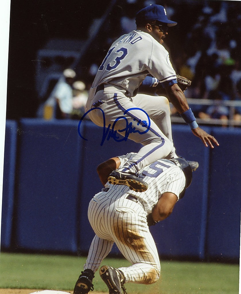 JOSE  LIND    KC  ROYALS    SIGNED  8X10  PHOTO