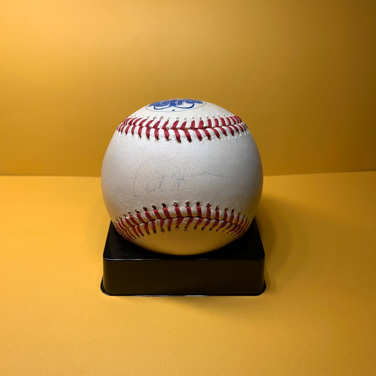 ART HOWE HARDLY VISIBLE SIGNED ON RARE HOUSTON ASTROS BASEBALL W/ COA