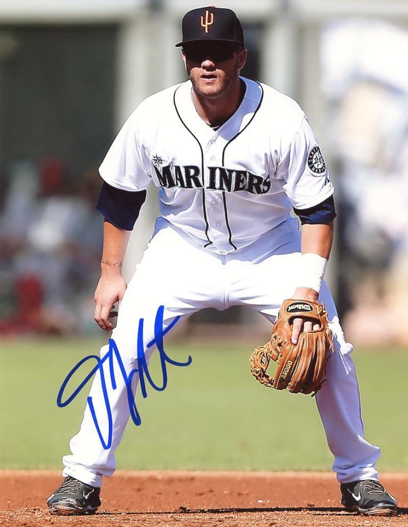 D.J. PETERSON SEATTLE MARINERS SIGNED 8X10 PHOTO W/COA