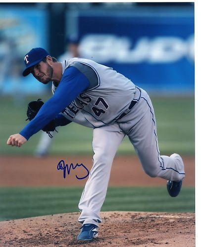 A.J. MURRAY TEXAS RANGERS SIGNED 8X10 PHOTO