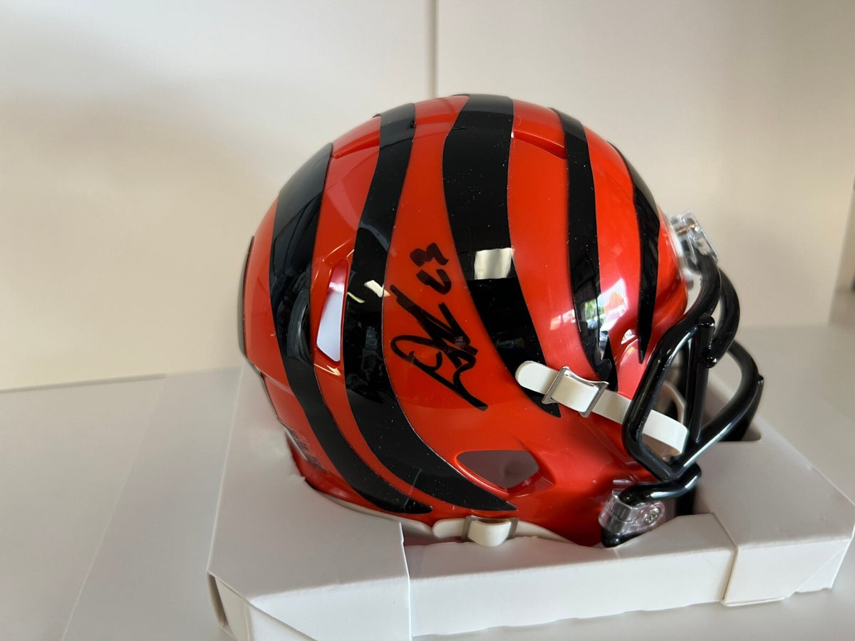 DAXTON HILL CINCINNATI BENGALS SIGNED AUTOGRAPHED MINI HELMET BECKETT