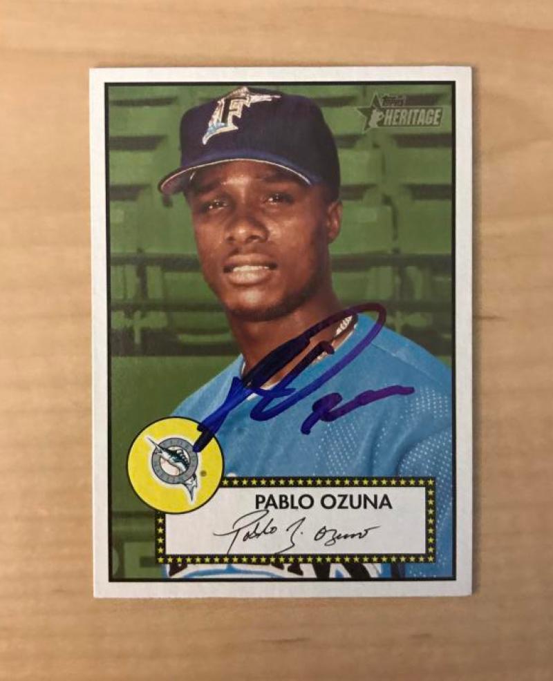 PABLO OZUNA FLORIDA MARLINS SIGNED 2001 TOPPS HERITAGE CARD #126 W/COA