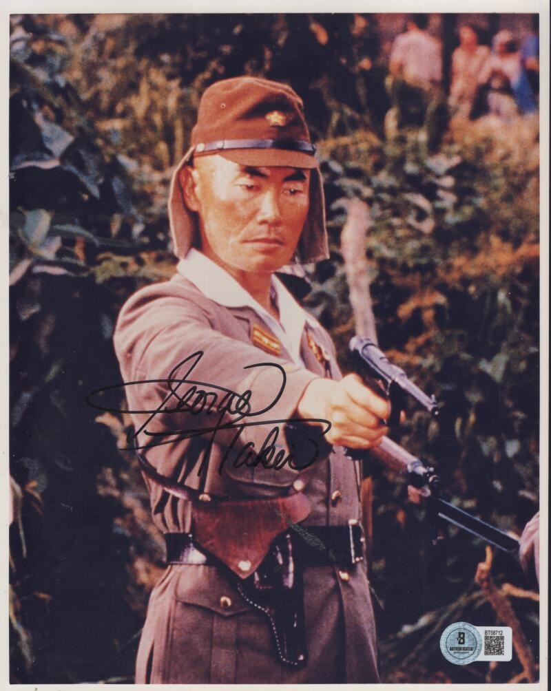 GEORGE TAKEI STAR TREK SIGNED AUTOGRAPHED 8X10 PHOTO BECKETT AUTH