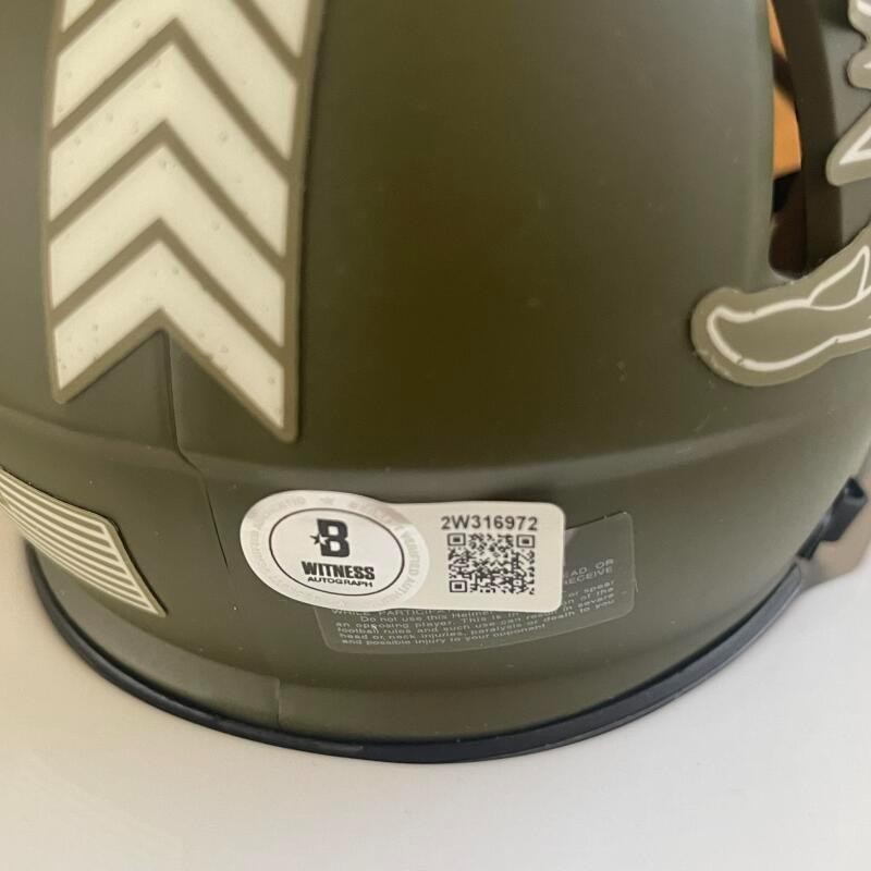 DE'VON ACHANE MIAMI DOLPHINS SALUTE TO SERVICE SIGNED AUTO MINI HELMET BECKETT