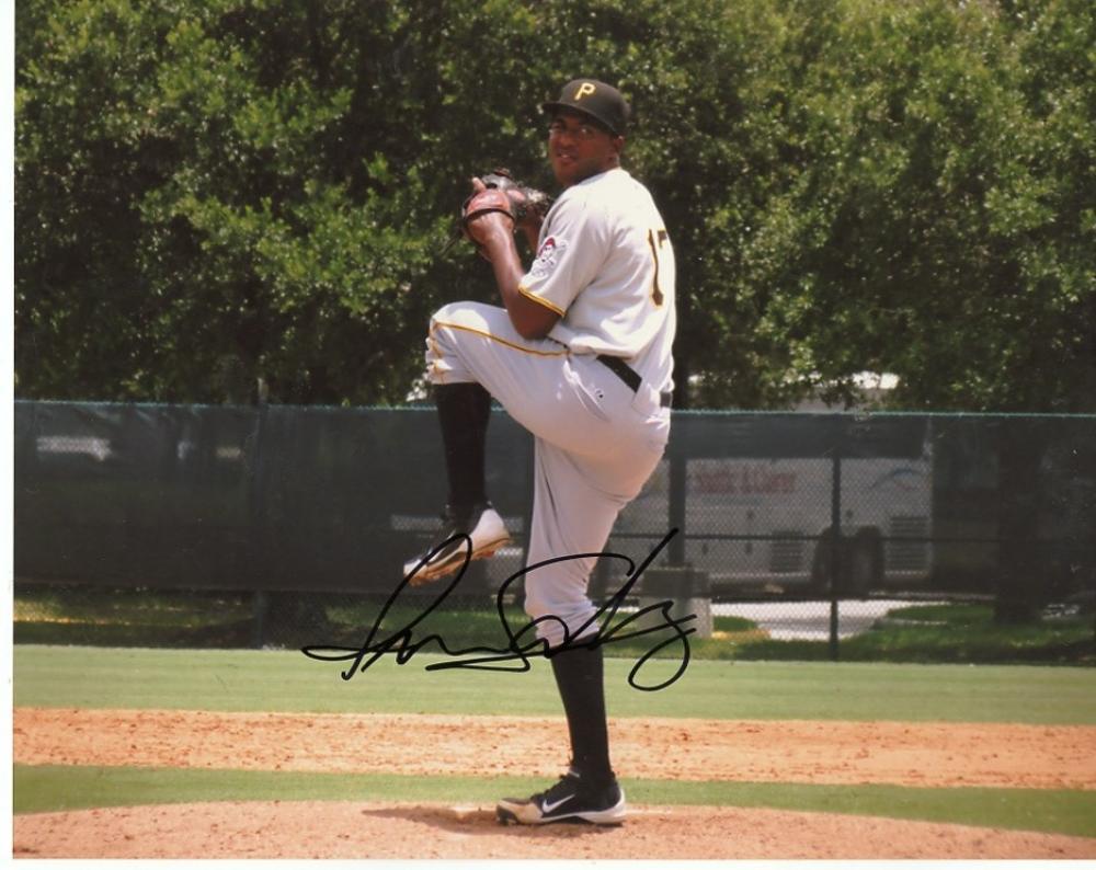 ISRAEL  SANCHEZ     PITTSBURGH  PIRATES    SIGNED   AUTOGRAPHED   8X10   PHOTO  
