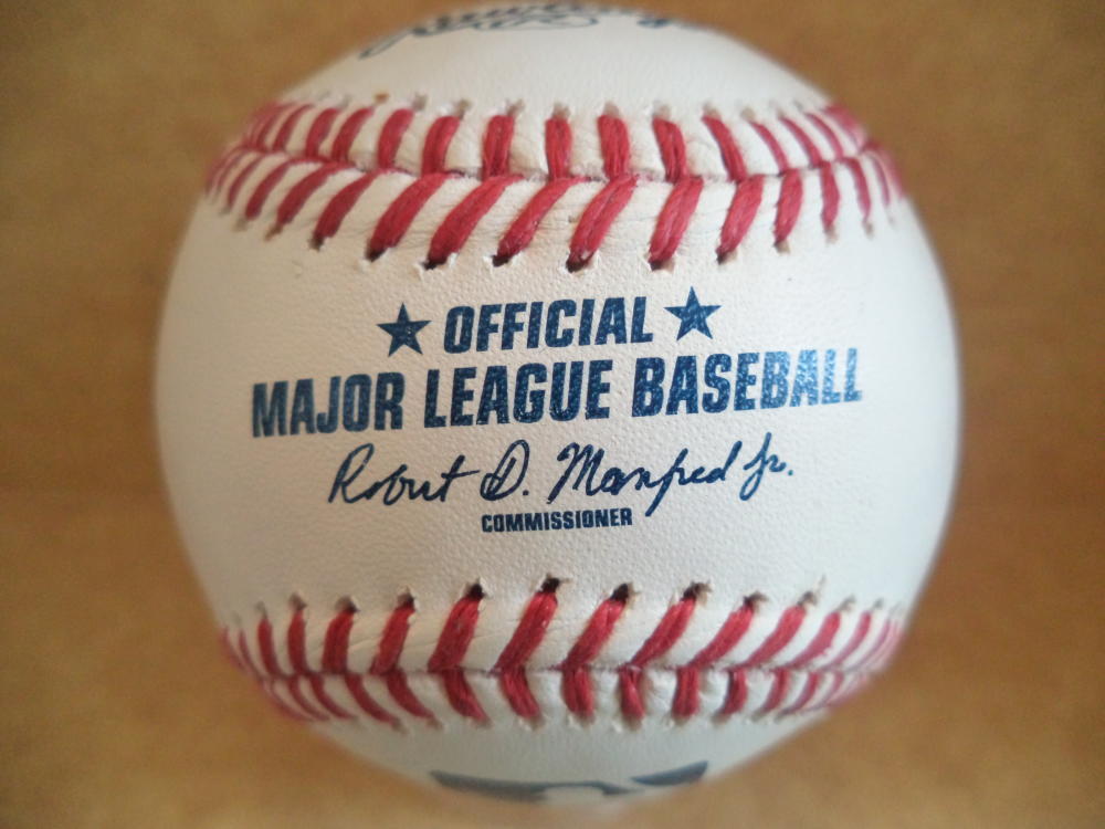 OSWALDO ARCIA TWINS/RAYS/PADRES SIGNED AUTOGRAPHED M.L. BASEBALL W/COA 
