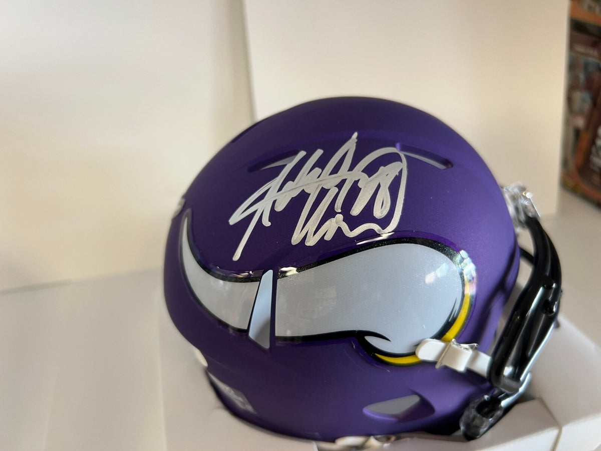 ADRIAN PETERSON MINNESOTA VIKINGS SIGNED AUTOGRAPHED SPEED MINI HELMET BECKETT