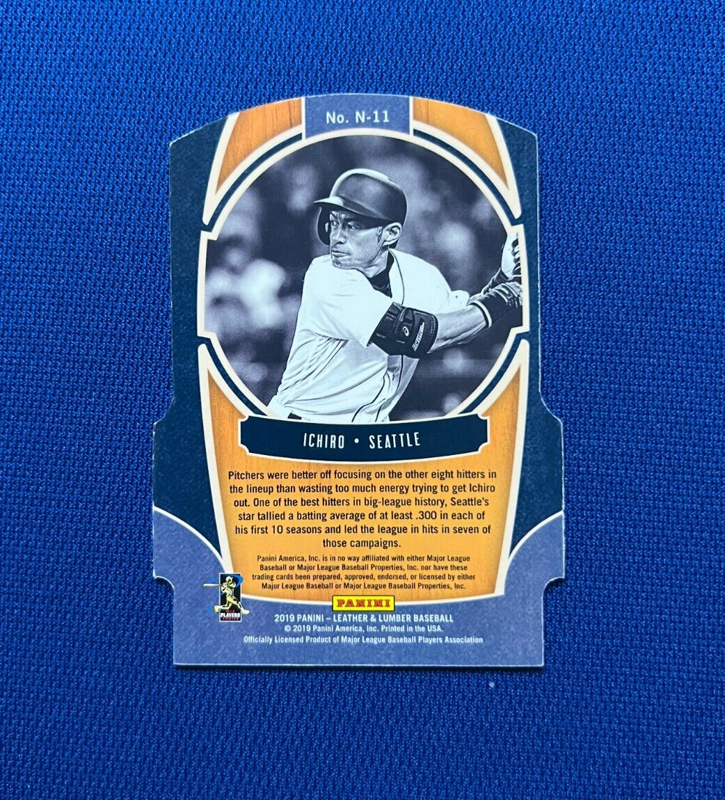 2019 PANINI LEATHER & LUMBER ICHIRO NATURALS REFRACTOR CARD /25 #N-11