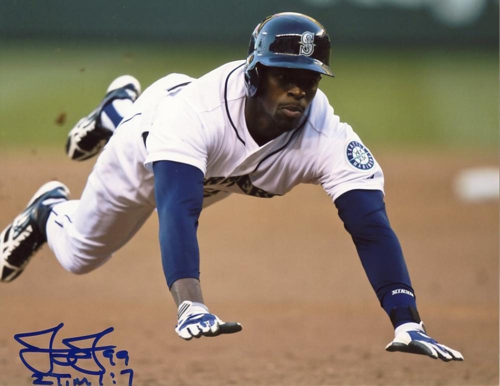 JAMES JONES SLIDING SEATTLE MARINERS SIGNED 8X10 PHOTO W/COA